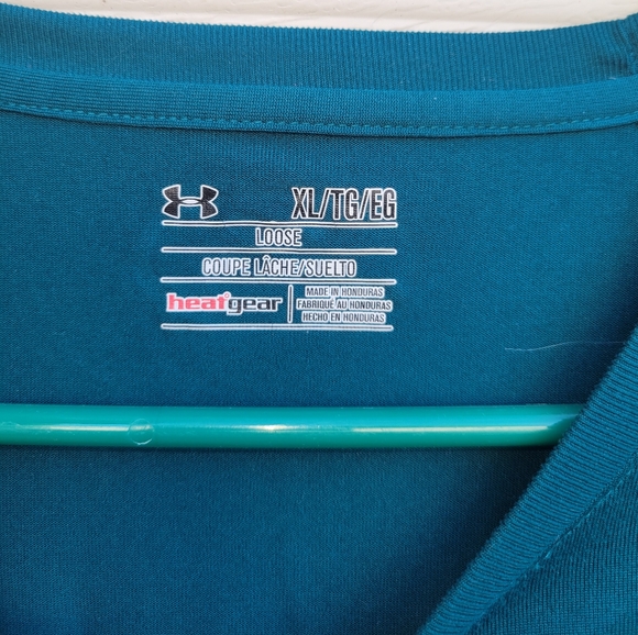 Under Armour t-shirt - Picture 5 of 5